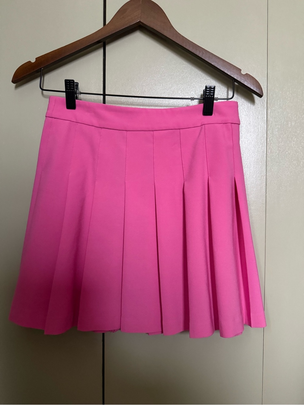 Sunday Best Pink Pleated Mini Skirt Size 4
